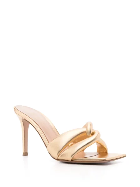 Papuci tip mules Gianvito Rossi auriu
