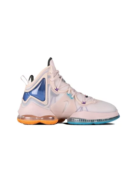 Pantofi Nike roz