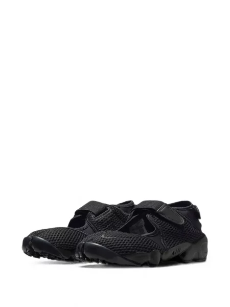 Sneakerși Nike plasă negru