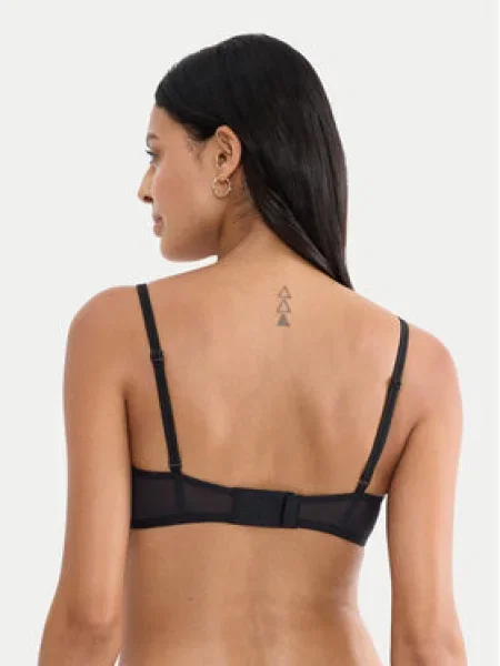 Triumph Varrásmentes melltartó Breathe & Lift Smart fekete