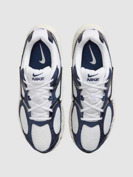 Повседневные кроссовки Nike белые