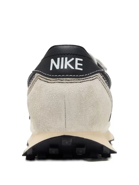 Мрежести чехли Nike с принт с пейсли десен оранжево