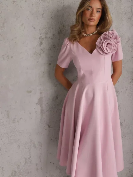 Rochie Anastosa roz