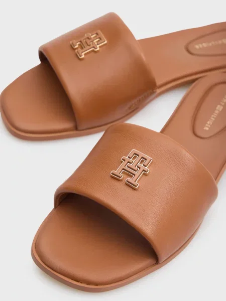 Шлепанцы Tommy Hilfiger коричневые