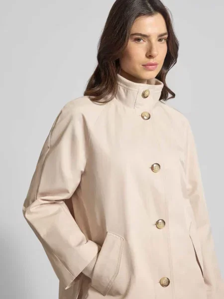 Krój relaxed fit Kurtka ze stójką Comma