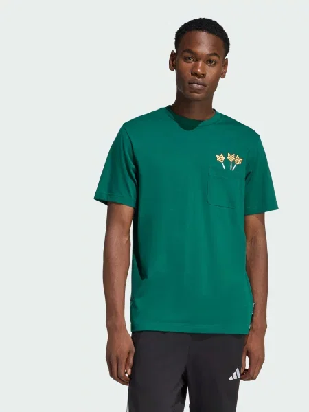 Футболка adidas зелений