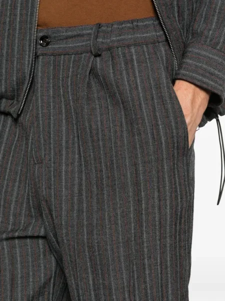 Pantaloni Lc23 cu dungi gri