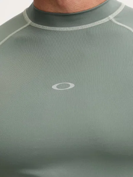 Футболка Oakley