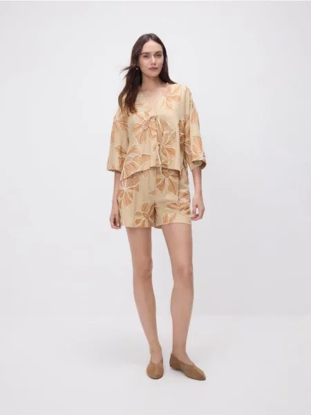 Reserved Візерункові шорти з льоном різнобарвний 