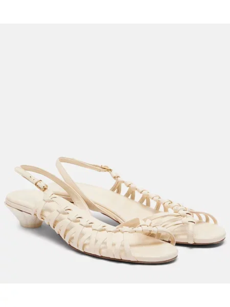 Usnjene sandali Chloe z odprtimi petami pleteni bela