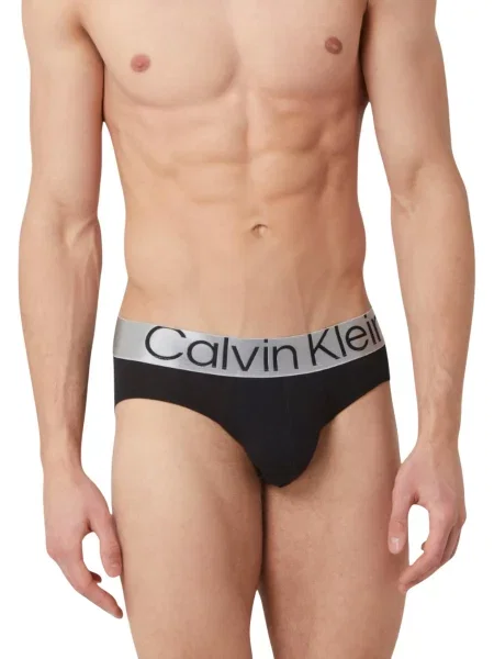Hlačke Calvin Klein črna