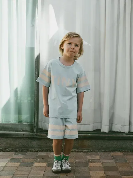 Tinycottons šortky STRIPES LOGO SHORT modré
