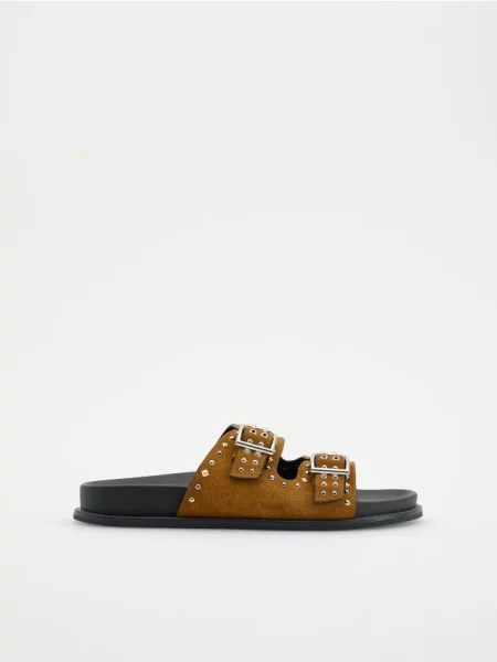 Замшевые шлепанцы Reserved коричневые