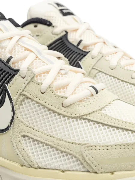 Sneakerși Nike Vomero