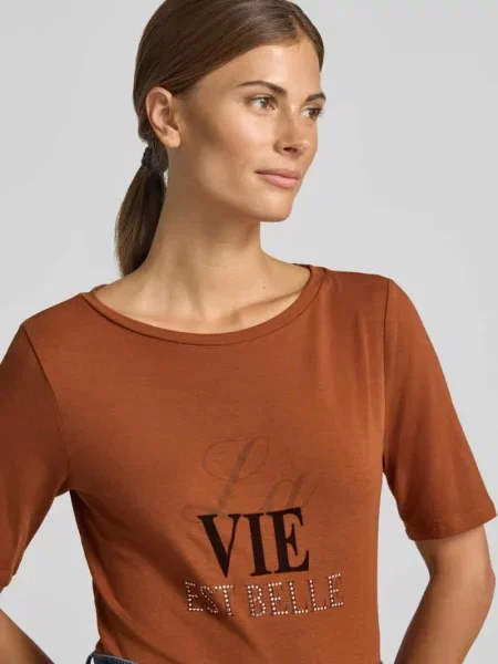 T-shirt z obszyciem z kamieni stras More & More
