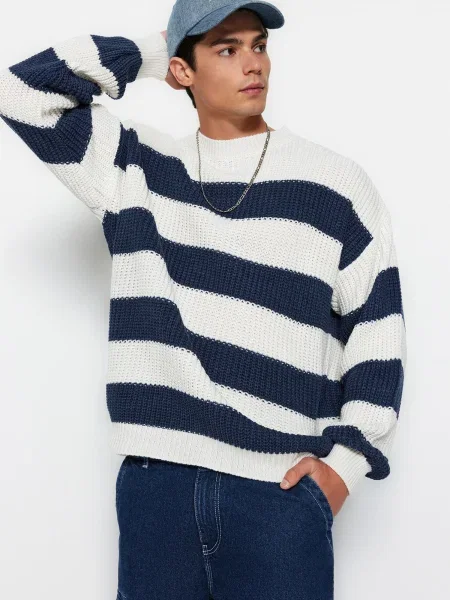 Trendyol Pulover indigo alb