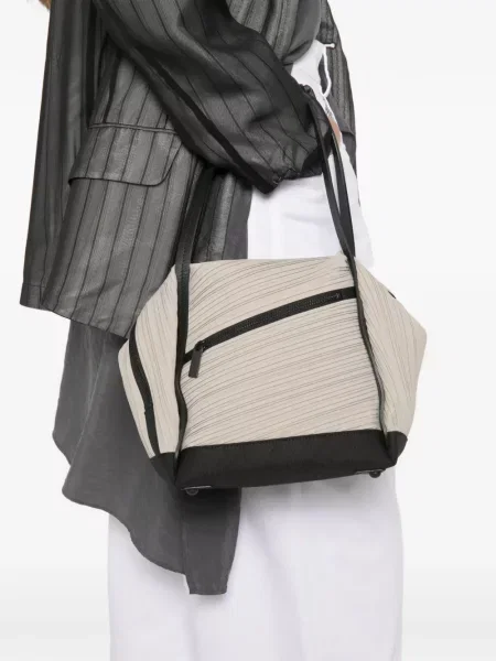 Geantă Pleats Please Issey Miyake gri