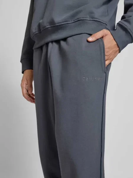Spodnie dresowe z elastycznym pasem model ‘JOGGER’ Calvin Klein Underwear niebieskie