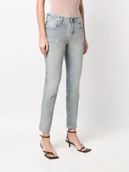 Слаб дънки skinny fit Diesel с протрити краища синьо