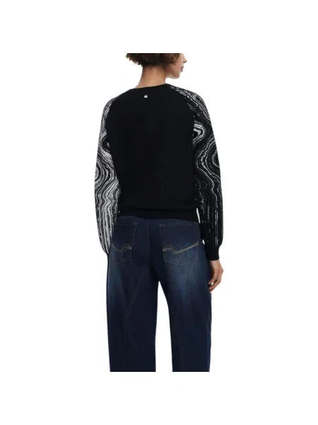 Ruha Desigual fekete