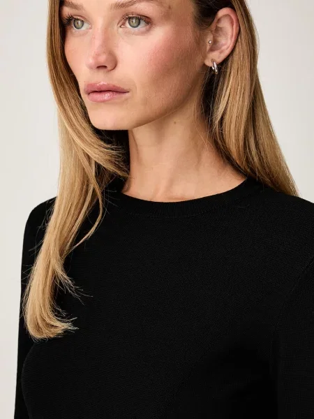Armani Exchange светр з віскозою