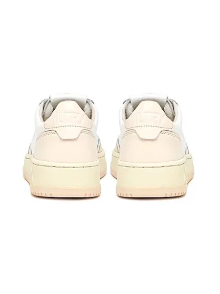 Sneakersy Autry białe