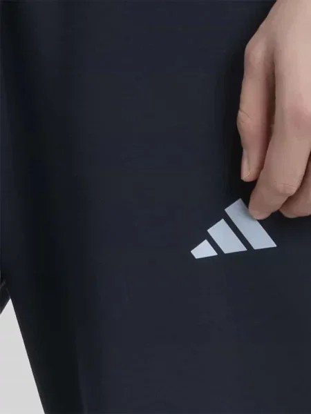 Spodnie dresowe w kroju regular fit z dodatkiem lyocellu Adidas Training czarne