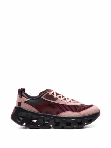 Sneakerși On roșu