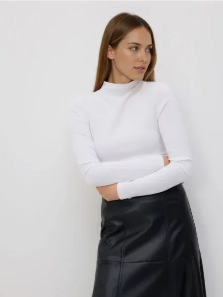 Reserved Боді з високим вмістом модалу кремовий 