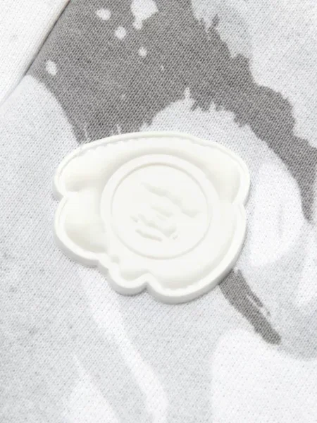 Παντελόνι Aape By *a Bathing Ape® με σχέδιο παραλλαγής λευκό