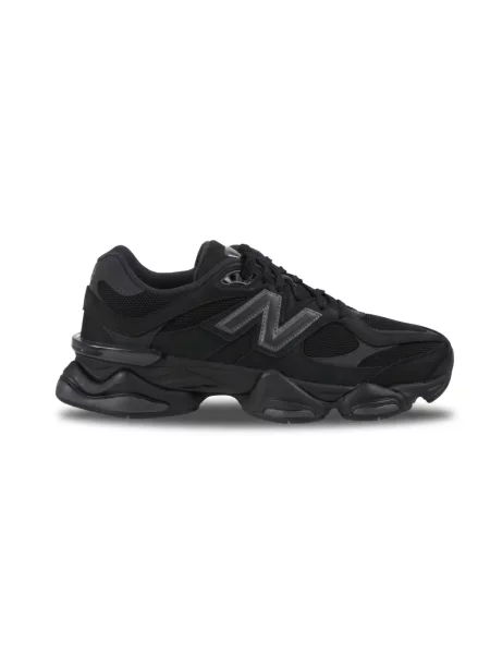 Sneakersy New Balance 410 zamszowe czarne