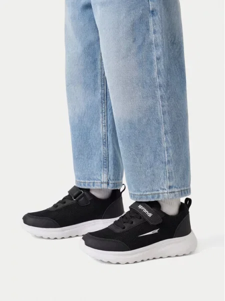 Sneakersy Sprandi čierna