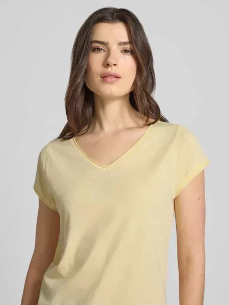 T-shirt z dekoltem w serek Christian Berg Woman
