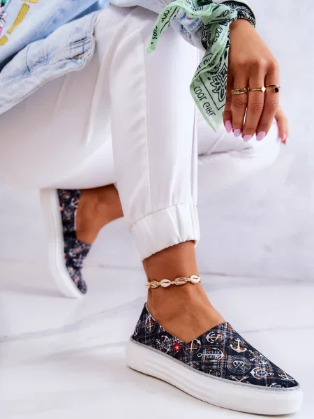 Slip on hlačke slip Big Star Shoes črna