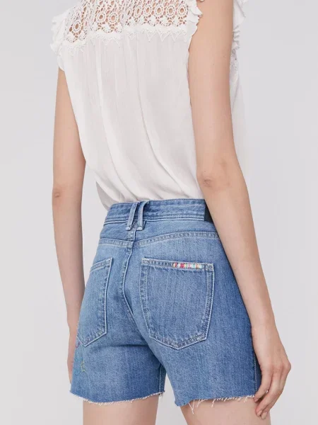 Kraťasy Pepe Jeans s aplikací medium waist modré
