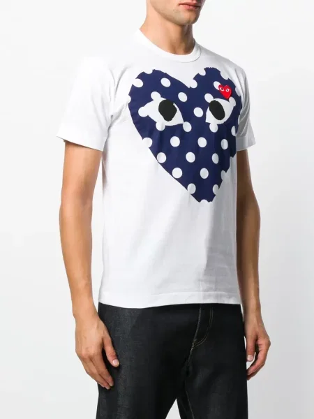 Tričko Comme Des Garçons Play s potiskem se srdcovým vzorem bílé