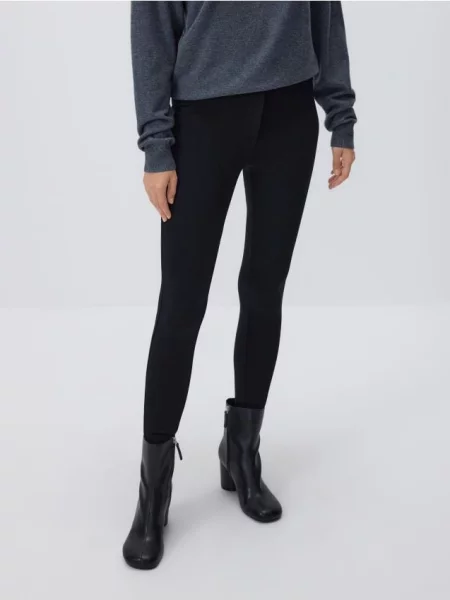 Reserved Легінси з високим вмістом чорний