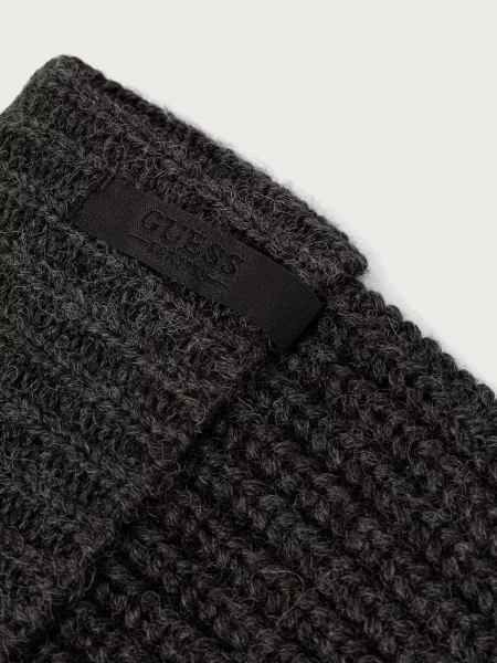 Guess шапка beanie з вовною