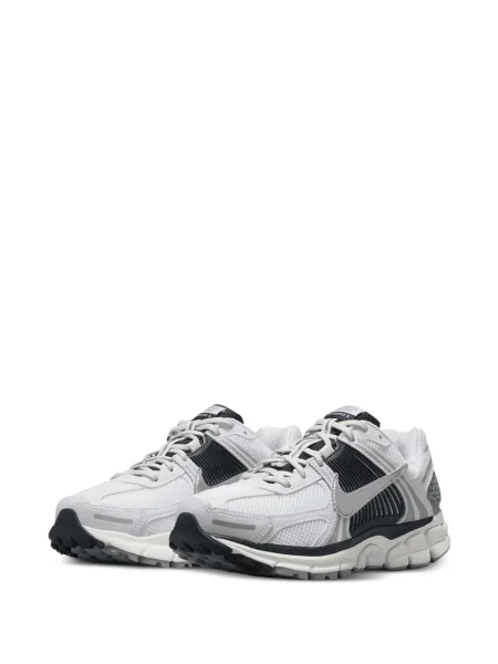 Sneakerși Nike Phantom cu strasuri gri