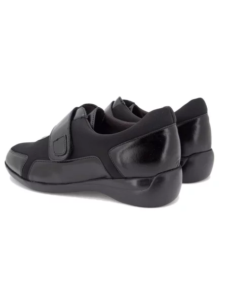 Pantofi Piesanto negru