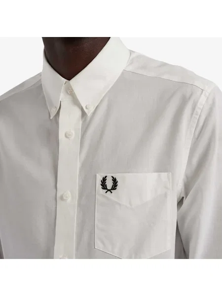 Cămașă Fred Perry cu guler nasturi alb