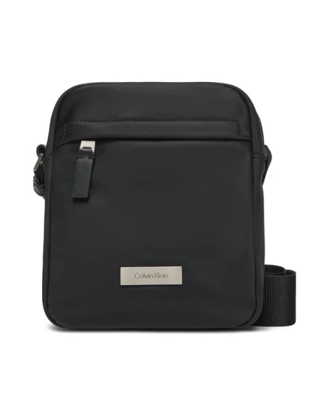 Чанта през рамо Calvin Klein черно