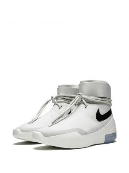 Sportbačiai Nike LeBron oranžinė