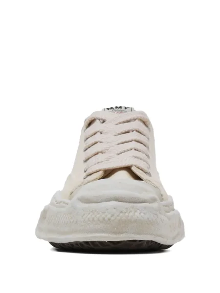 Sneakerși Maison Mihara Yasuhiro cu șireturi cu platformă din dantelă