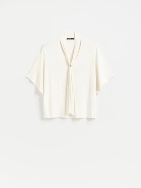 Reserved Tricou cu adaos de modal crem