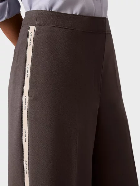 Стрейчевые брюки Calvin Klein для бега серые