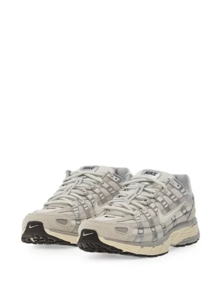Sneakerși Nike cu imprimeu geometric roșu