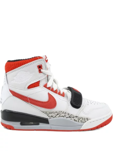 Sneakerși Jordan alb