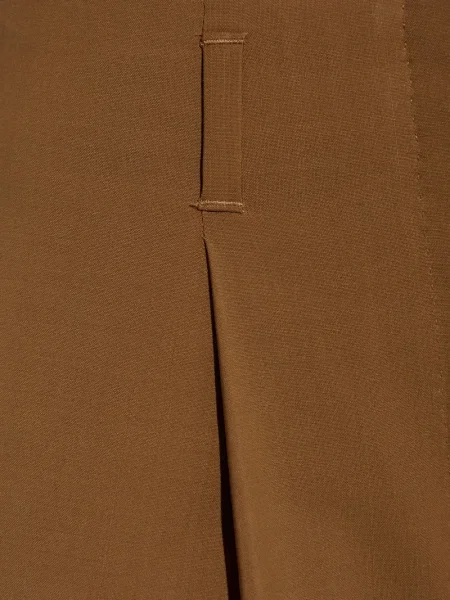 Pantaloni Lacoste plisate maro