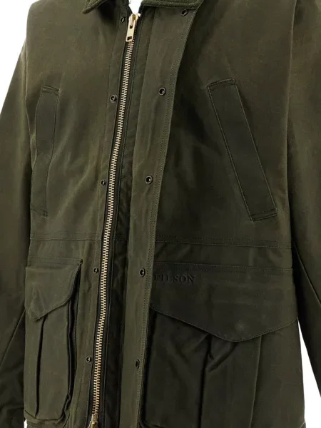Яке Filson зелено
